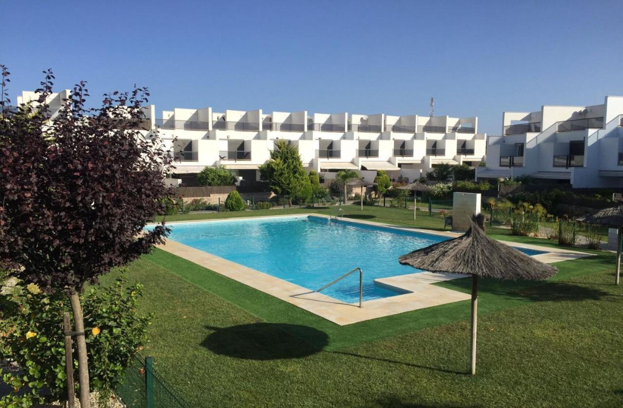 Casa Residencial Playa Fontanilla Villa Conil De La Frontera Luaran gambar